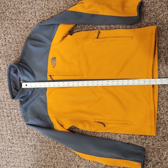 North Face Men's Grey&Yellow Fleece Zip-Up Jacket- Size Medium - Picture 9 of 11